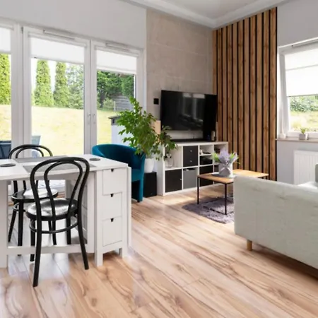 Apartment Sunny With Garden